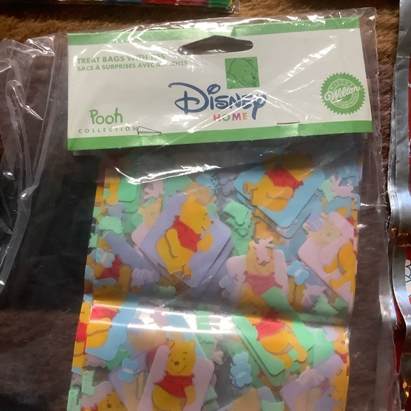 Y2k vintage Wilton party bags with ties 130 count Disney Pooh collection - Picture 7 of 15